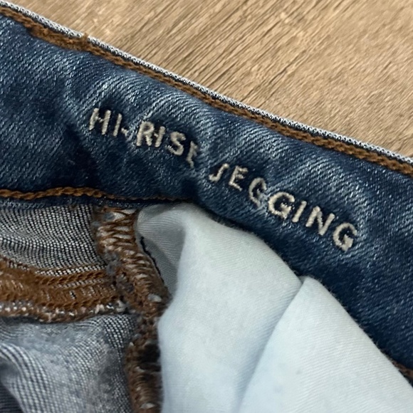 American Eagle Next Level Stretch Hi-Rise Jeggings - Picture 4 of 5